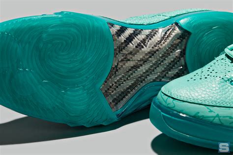 Solefly x Air Jordan XX3 Marlins .